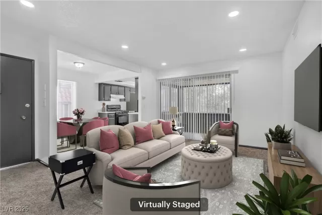 MLS: 2685265 Condo For Sale