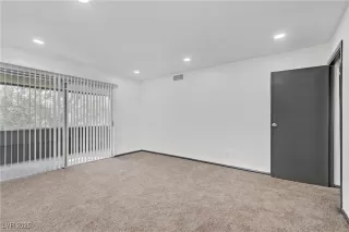 Photo #3: 2685265 Listing