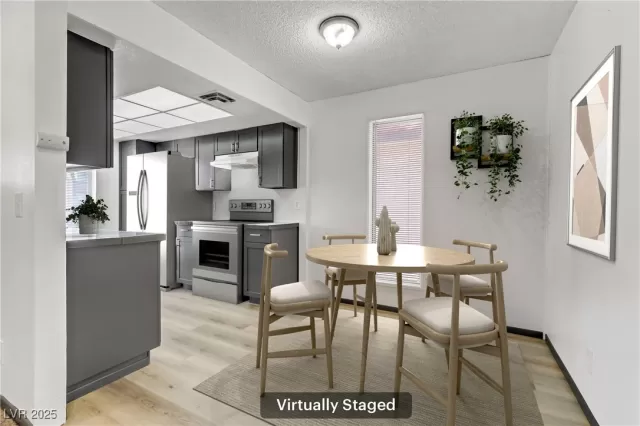 MLS: 2685270 Condo For Sale