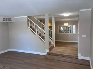 Photo #6: 2685298 Listing 