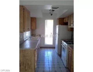 Photo #6: 2685325 Listing 