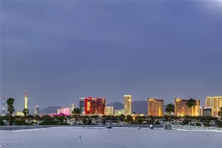 Photo #2: 2685356 Listing 