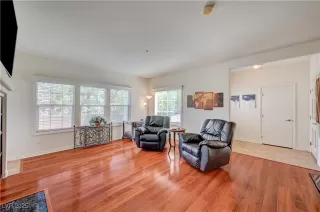Photo #6: 2685369 Listing 