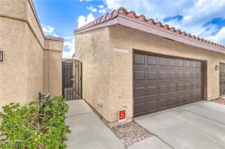 Photo #3: 2685389 Listing