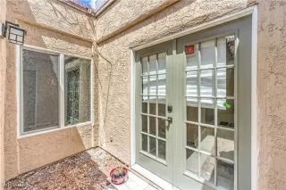 Photo #4: 2685389 Listing