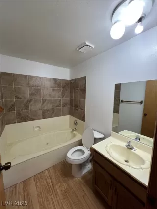 Photo #4: 2685408 Listing 