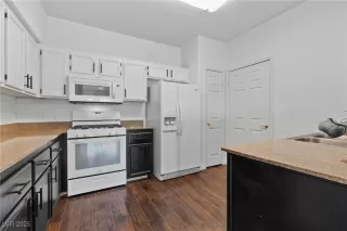 Photo #6: 2685419 Listing 