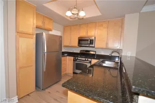 Photo #3: 2685430 Listing