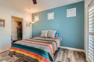 Photo #6: 2685438 Listing