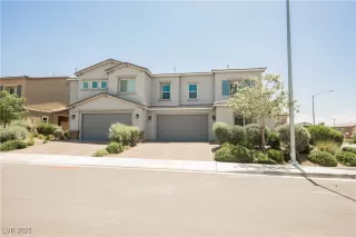 Photo #3: 2685439 Listing 