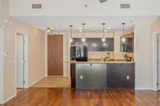 Photo #2: 2685445 Listing 