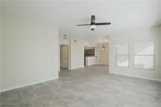 Photo #3: 2685526 Listing 
