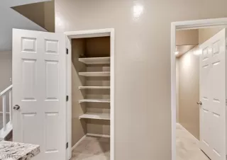 Photo #4: 2685527 Listing 