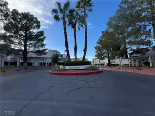 Photo #2: 2685536 Listing 