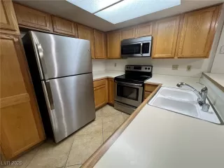 Photo #5: 2685536 Listing 