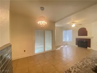 Photo #6: 2685558 Listing 