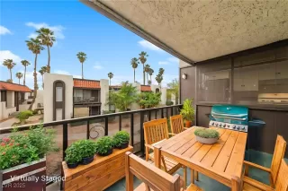 Photo #3: 2685571 Listing