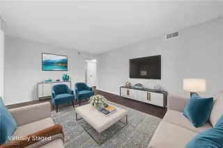 Photo #5: 2685571 Listing