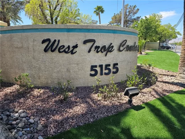 MLS: 2685638 Condo For Sale