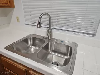 Photo #6: 2685638 Listing 