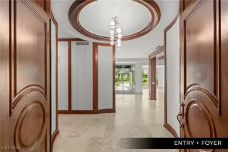 Photo #2: 2685673 Listing 