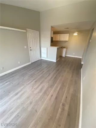 Photo #3: 2685707 Listing 