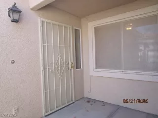 Photo #2: 2685709 Listing 