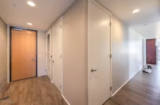 Photo #2: 2685722 Listing