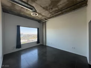 Photo #2: 2685738 Listing 