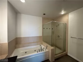 Photo #5: 2685738 Listing 