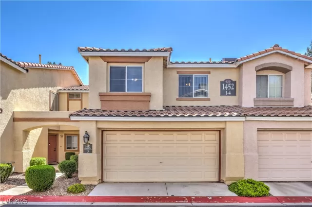 MLS: 2685774 Condo For Sale