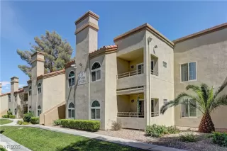 Photo #1: 2685799 Listing