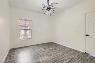 Photo #6: 2685810 Listing