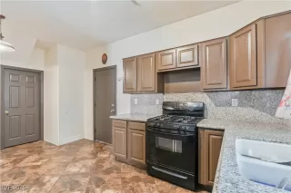 Photo #6: 2685832 Listing 