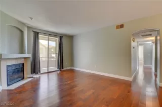 Photo #4: 2685889 Listing 