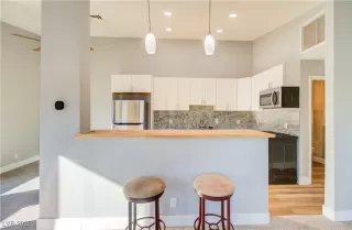 Photo #6: 2685897 Listing 