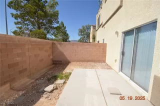 Photo #2: 2685928 Listing 