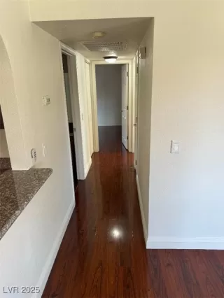 Photo #6: 2685938 Listing 