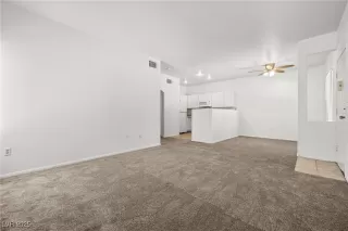 Photo #3: 2685944 Listing 