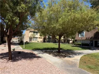 Photo #1: 2685966 Listing 