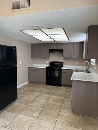 Photo #3: 2685966 Listing 