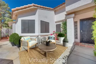 Photo #2: 2685990 Listing 