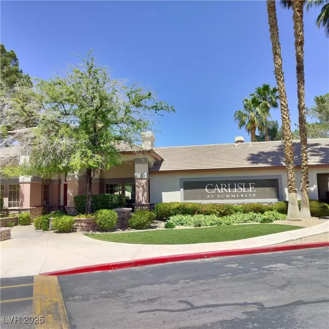 MLS: 2686075 Condo For Sale