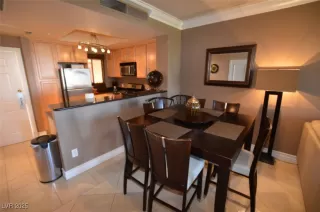 Photo #1: 2686089 Listing