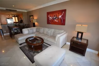 Photo #3: 2686089 Listing