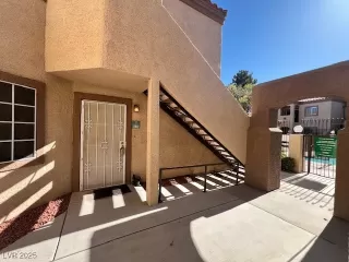 Photo #6: 2686122 Listing 