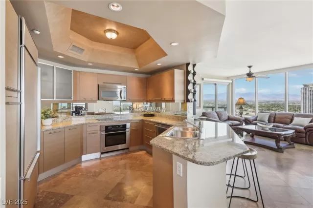 MLS: 2686139 Condo For Sale