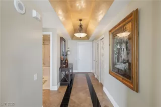 Photo #2: 2686139 Listing