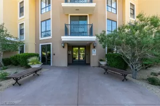 Photo #1: 2686160 Listing