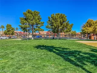 Photo #1: 2686170 Listing 